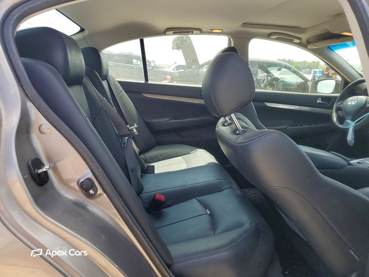 Infiniti G 2013