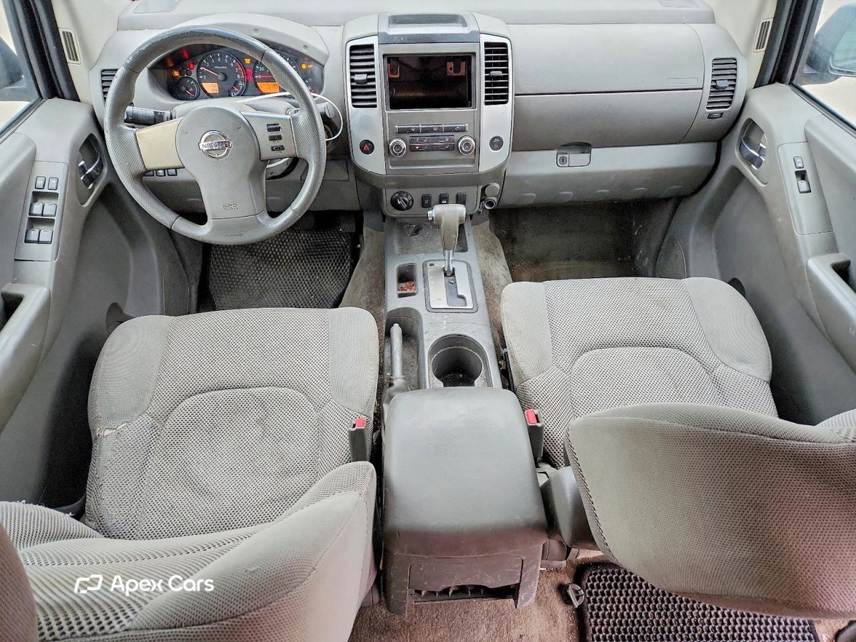 Nissan Navara (Frontier) 2010