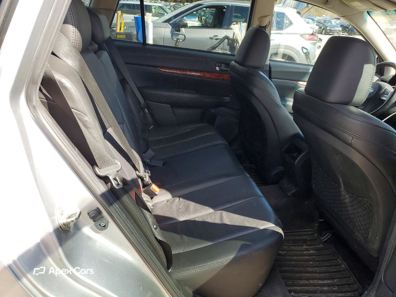 Subaru Outback 2012