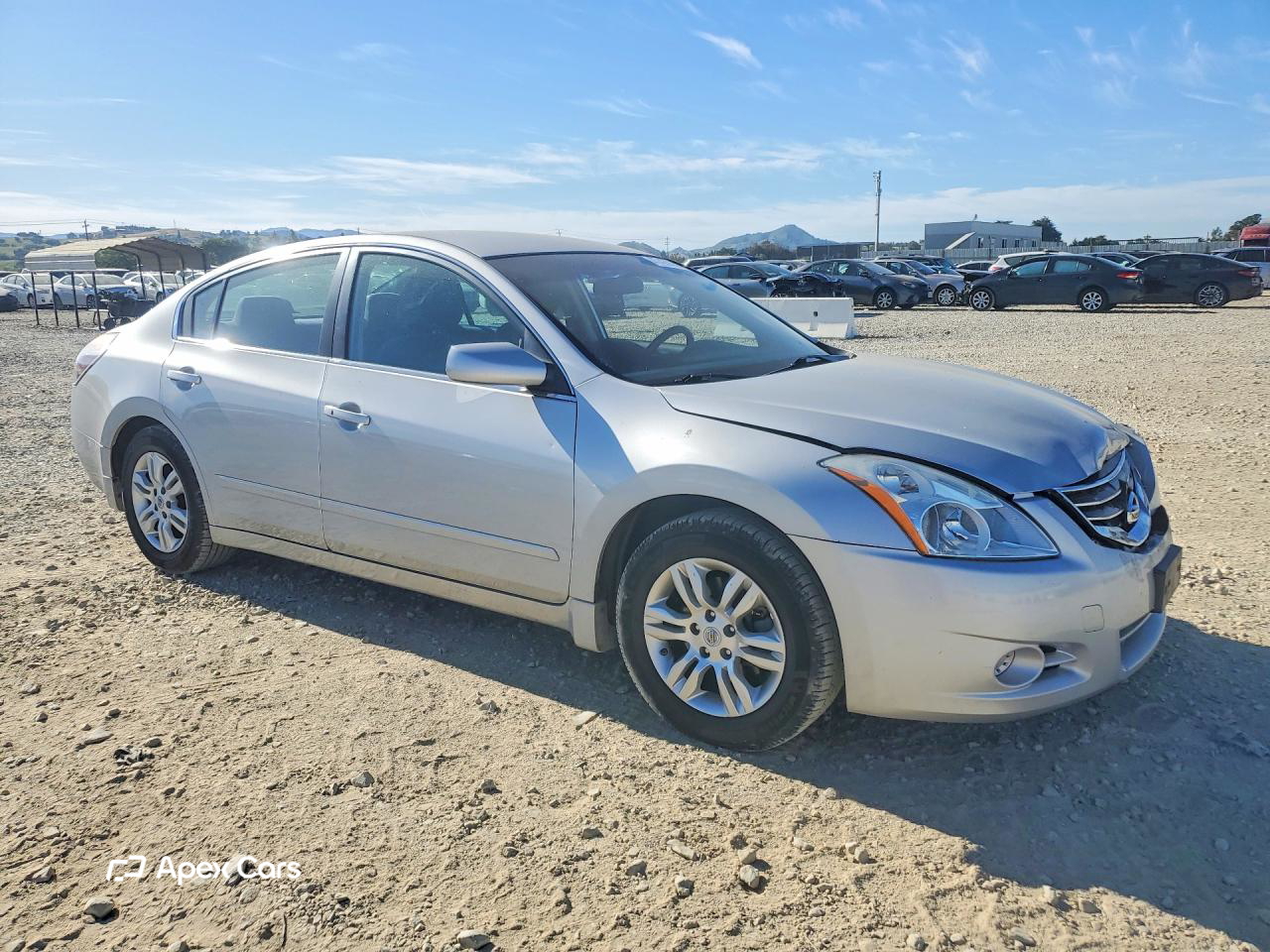 Nissan Altima 2012