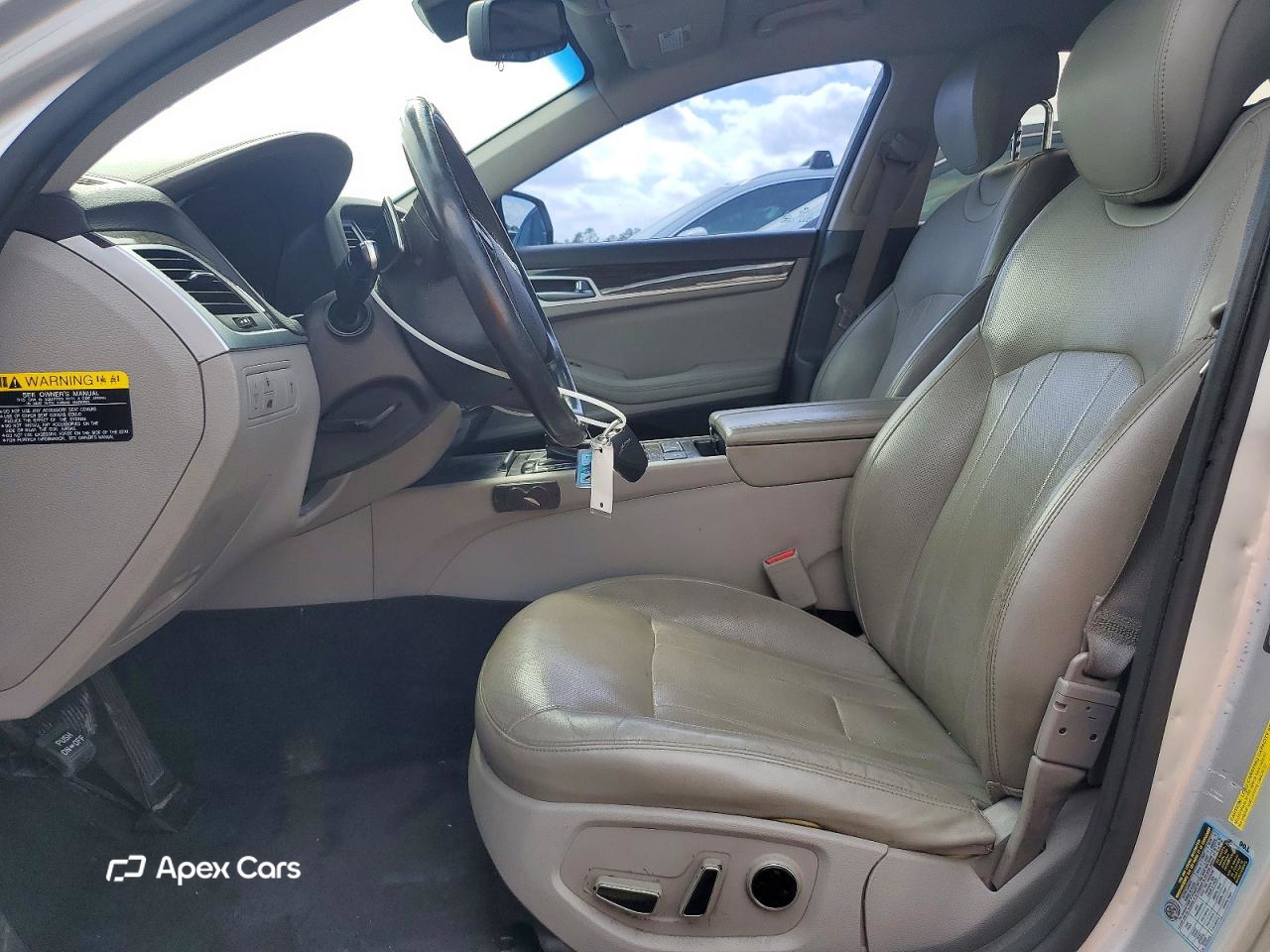 Hyundai Genesis 2015