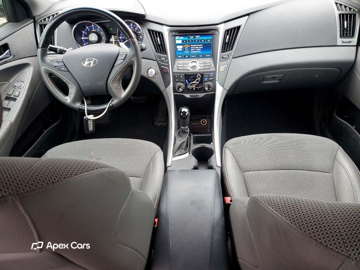 Hyundai Sonata 2013
