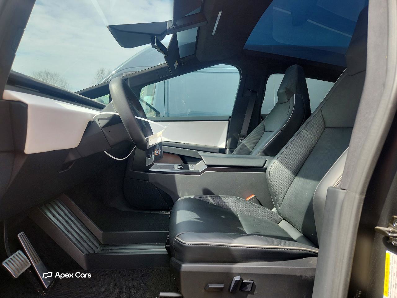Tesla Cybertruck 2024