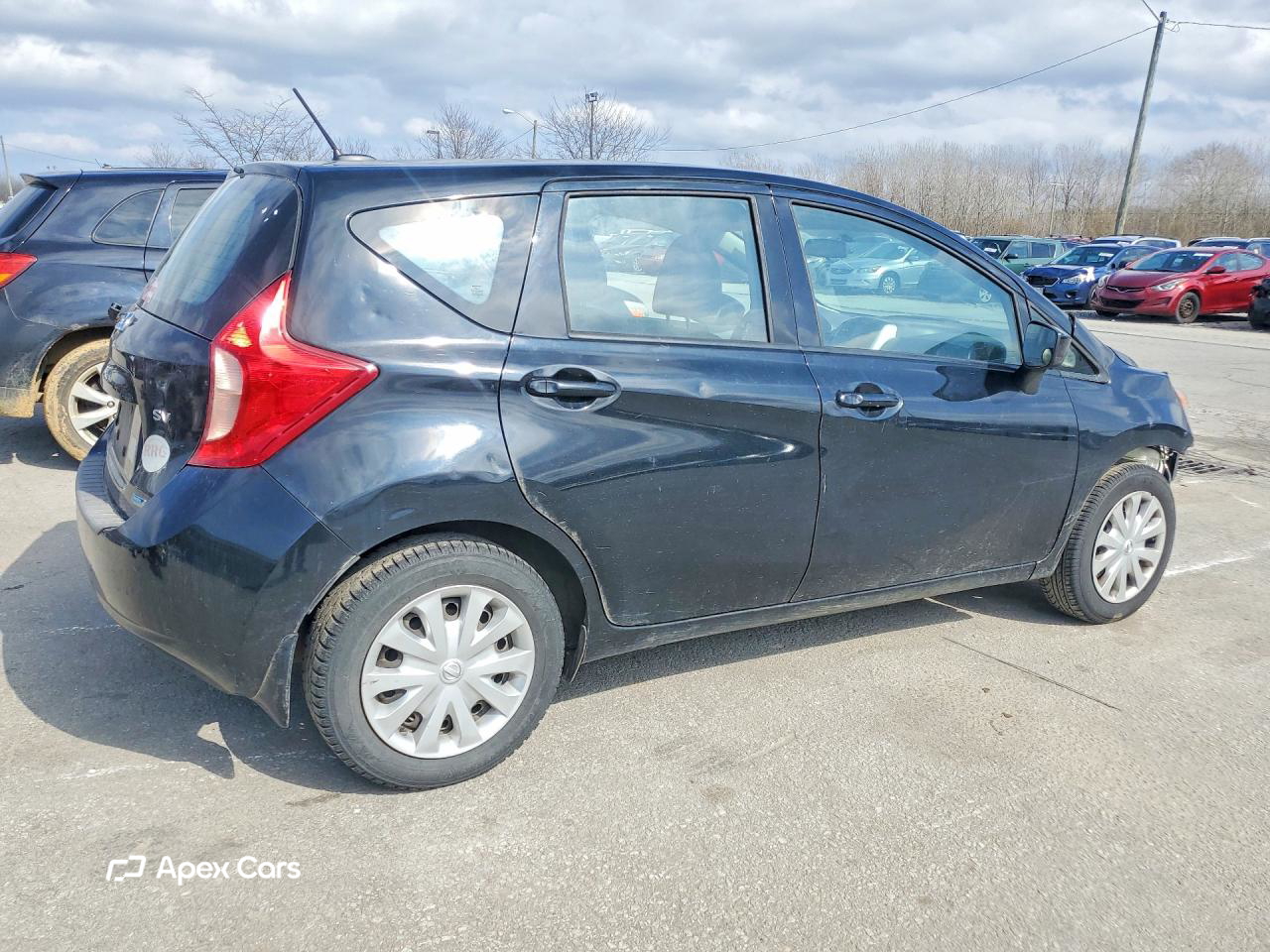 Nissan Versa 2016