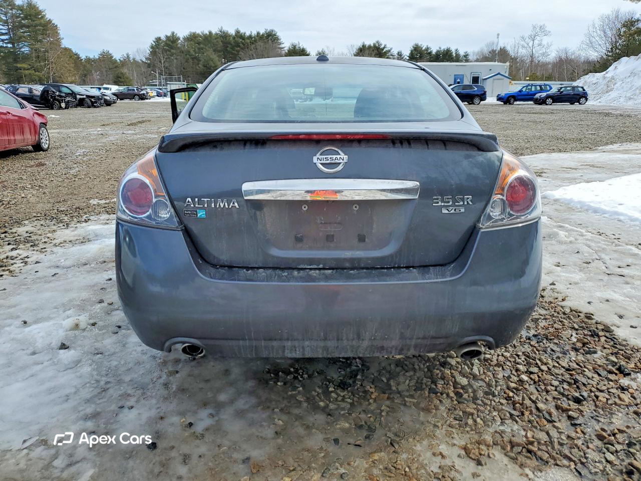 Nissan Altima 2011