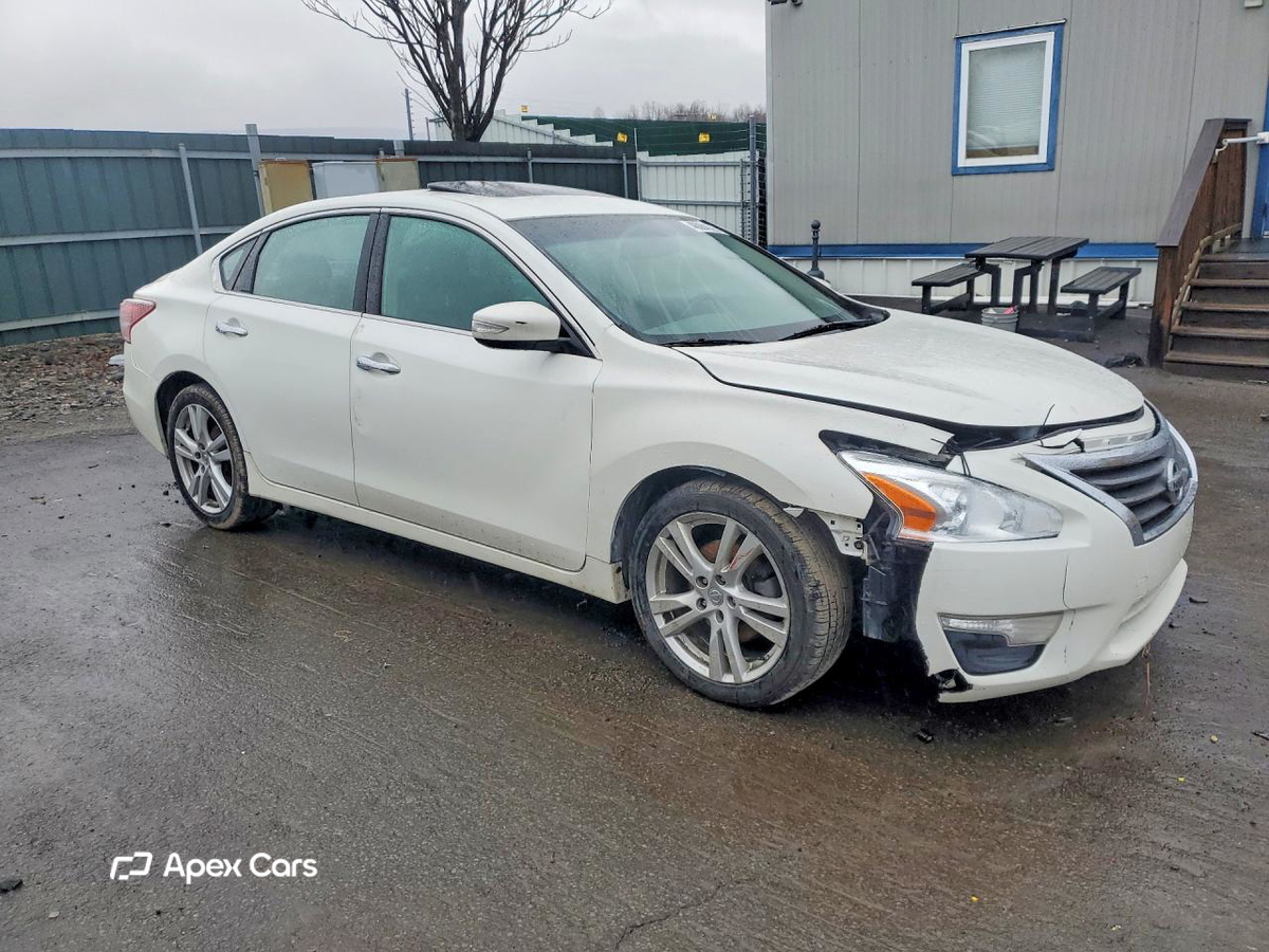 Nissan Altima 2013
