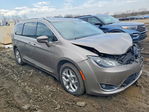 Chrysler Pacifica 2017