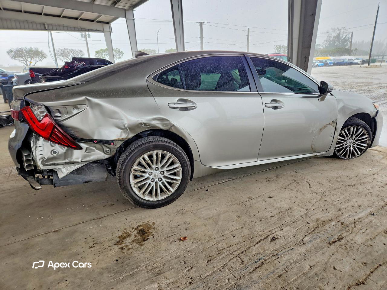 Lexus ES 2016