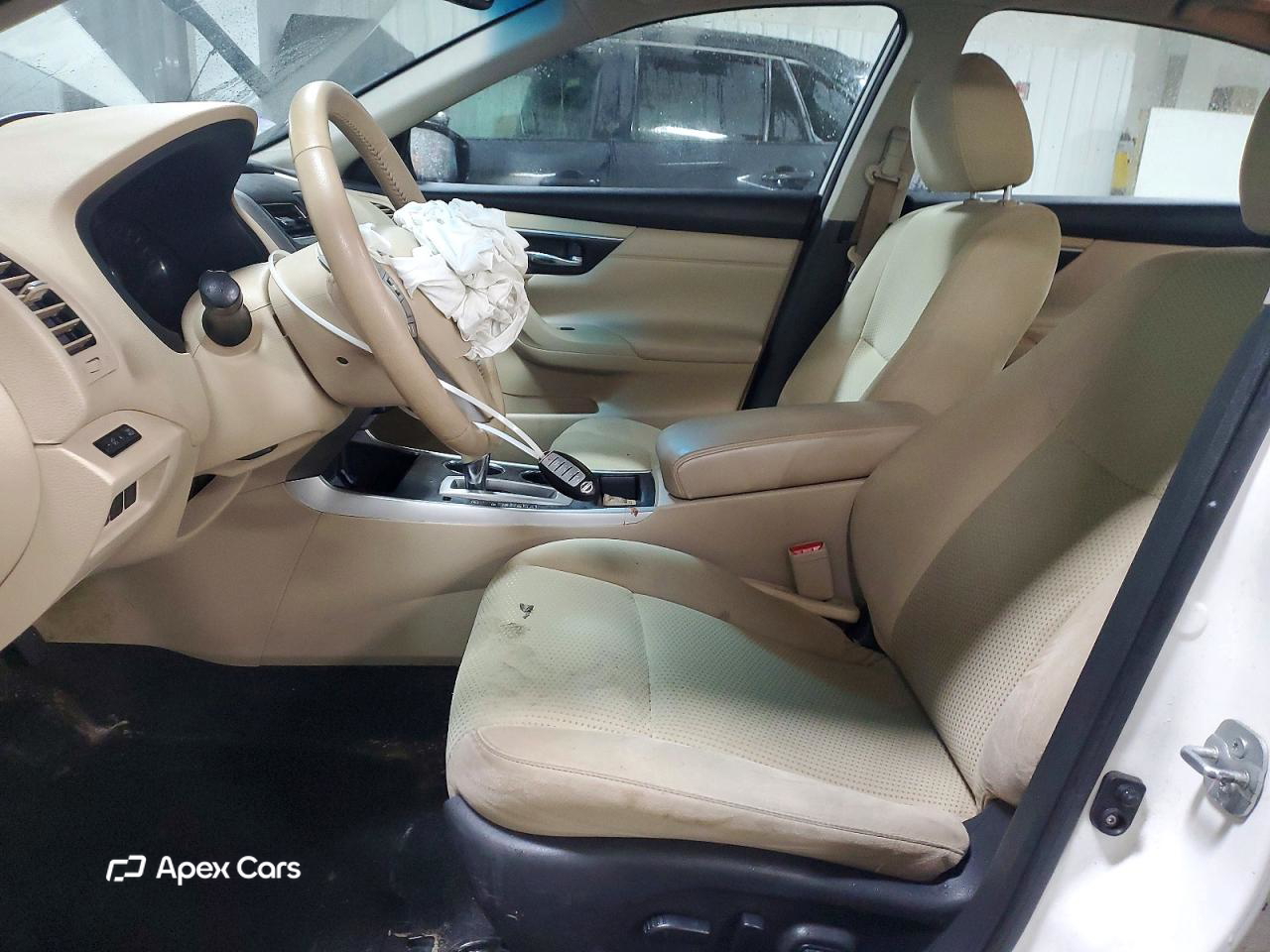 Nissan Altima 2015