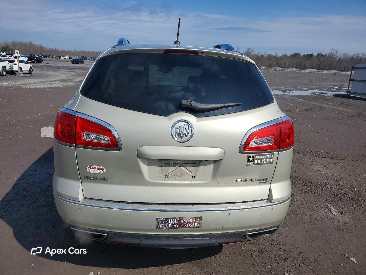 Buick Enclave 2015