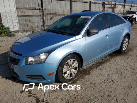 Chevrolet Cruze 2012 - Image 1 of 12