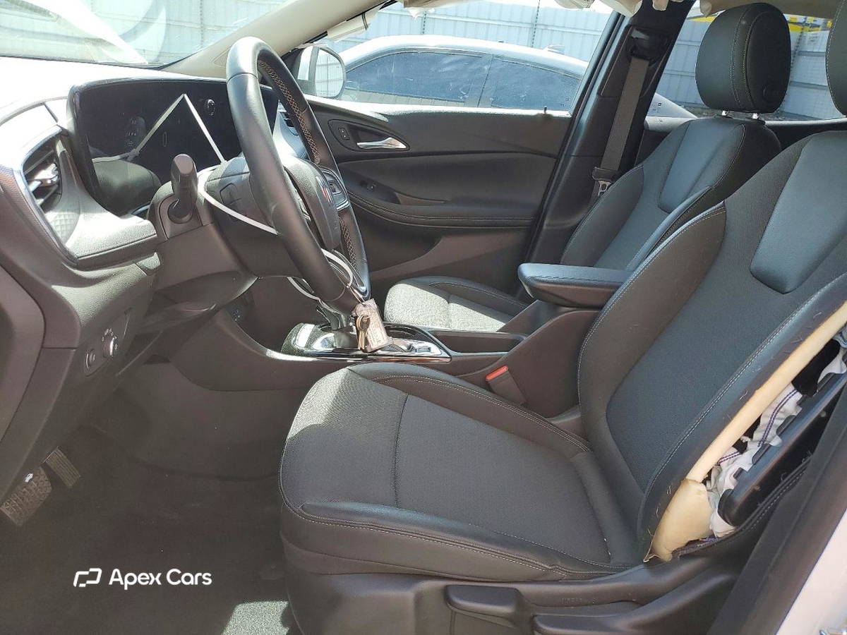 Buick Encore 2025