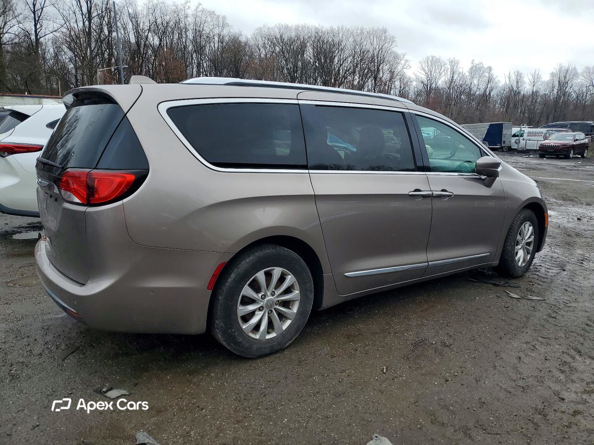 Chrysler Pacifica 2018