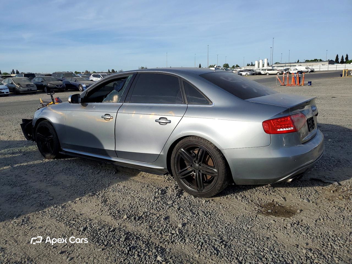 Audi RS4 2010