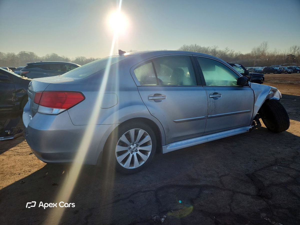 Subaru Legacy 2012