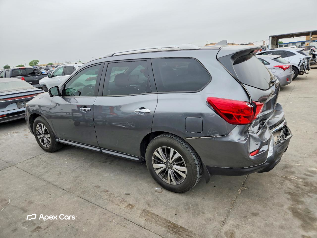 Nissan Pathfinder 2019