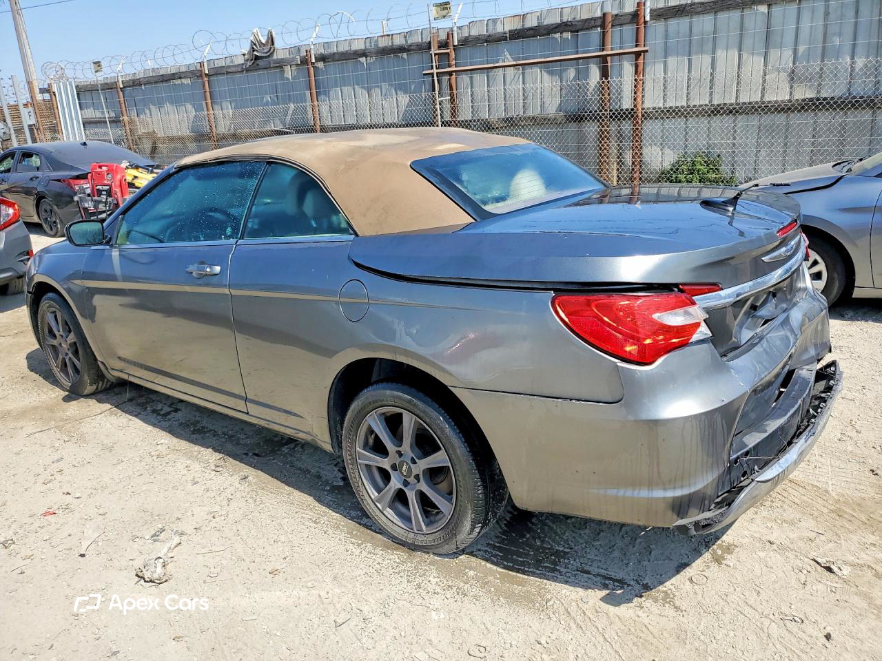 Chrysler 200 2013