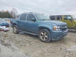 Chevrolet Avalanche 2011