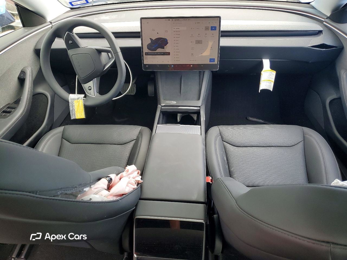 Tesla Model 3 2025