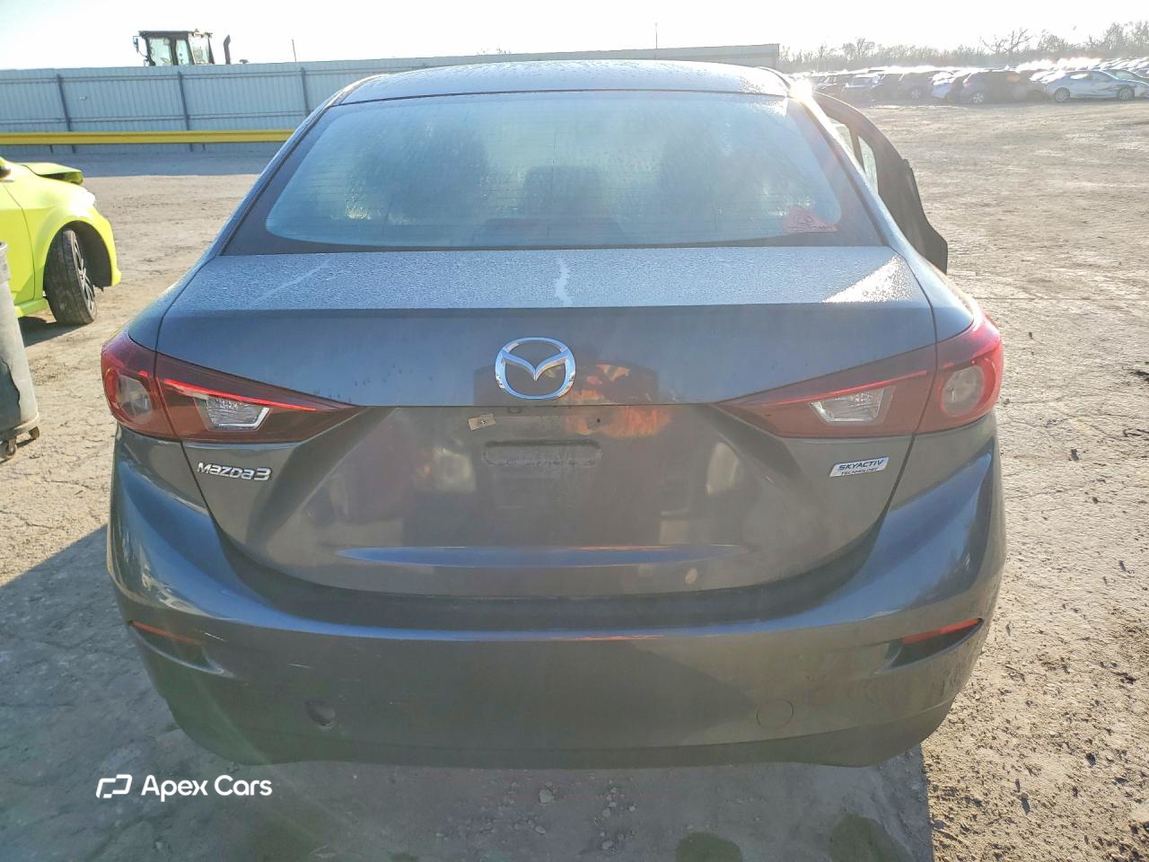 Mazda 3 2016