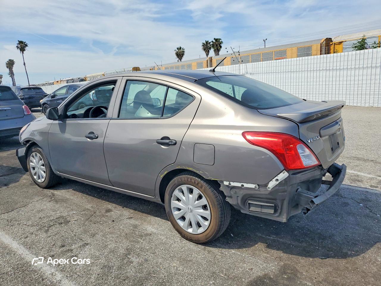 Nissan Versa 2015
