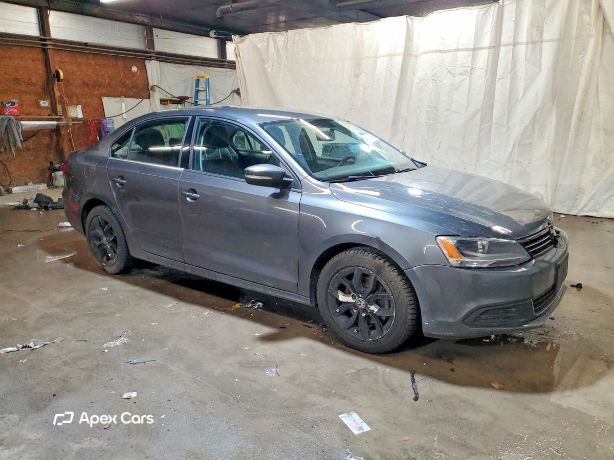 Volkswagen Jetta 2013