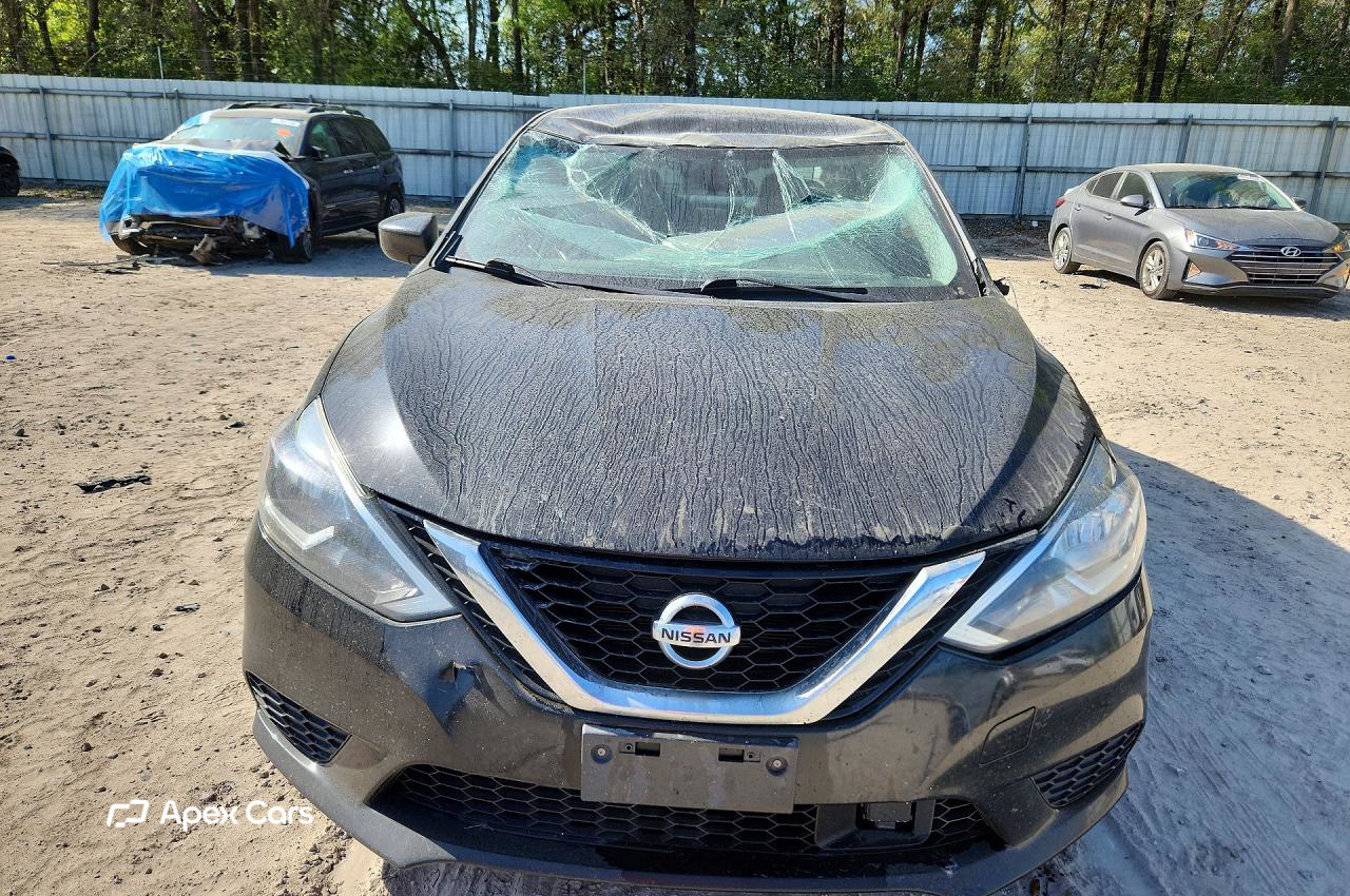 Nissan Sentra 2019