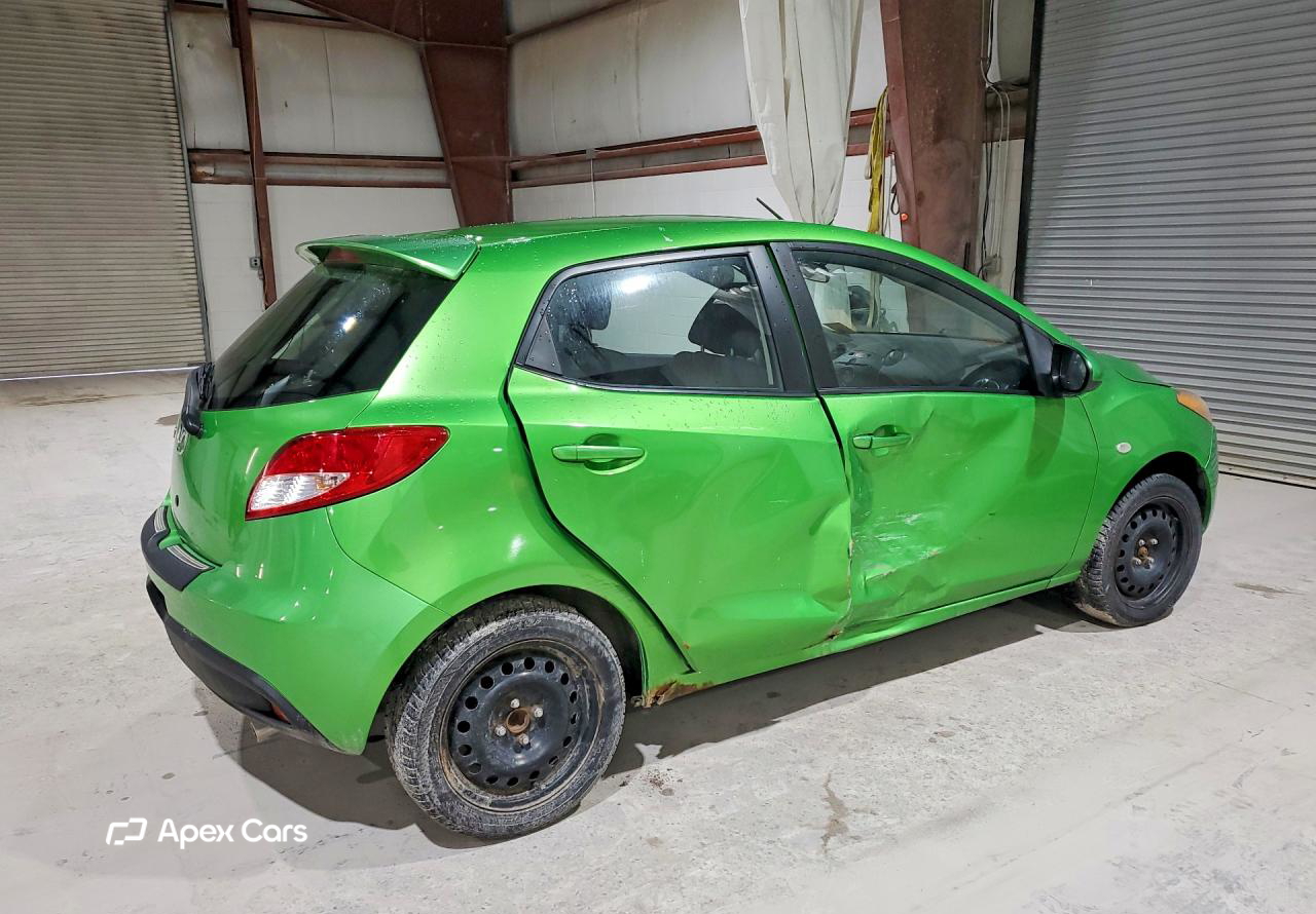 Mazda 2 2012