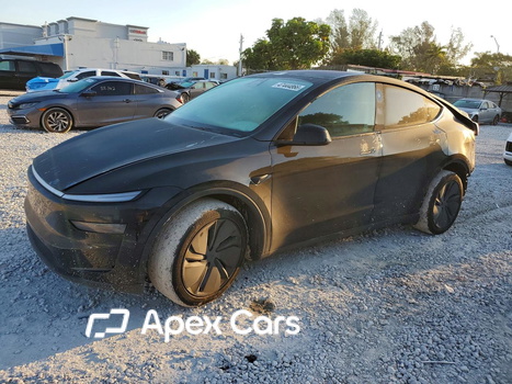 Tesla Model Y 2026 - Zdjęcie 1 z 14