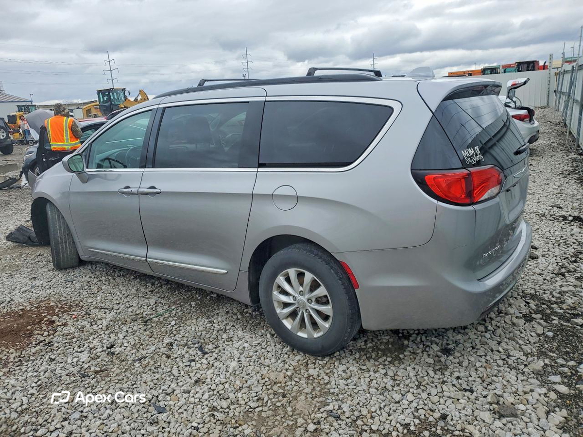 Chrysler Pacifica 2017