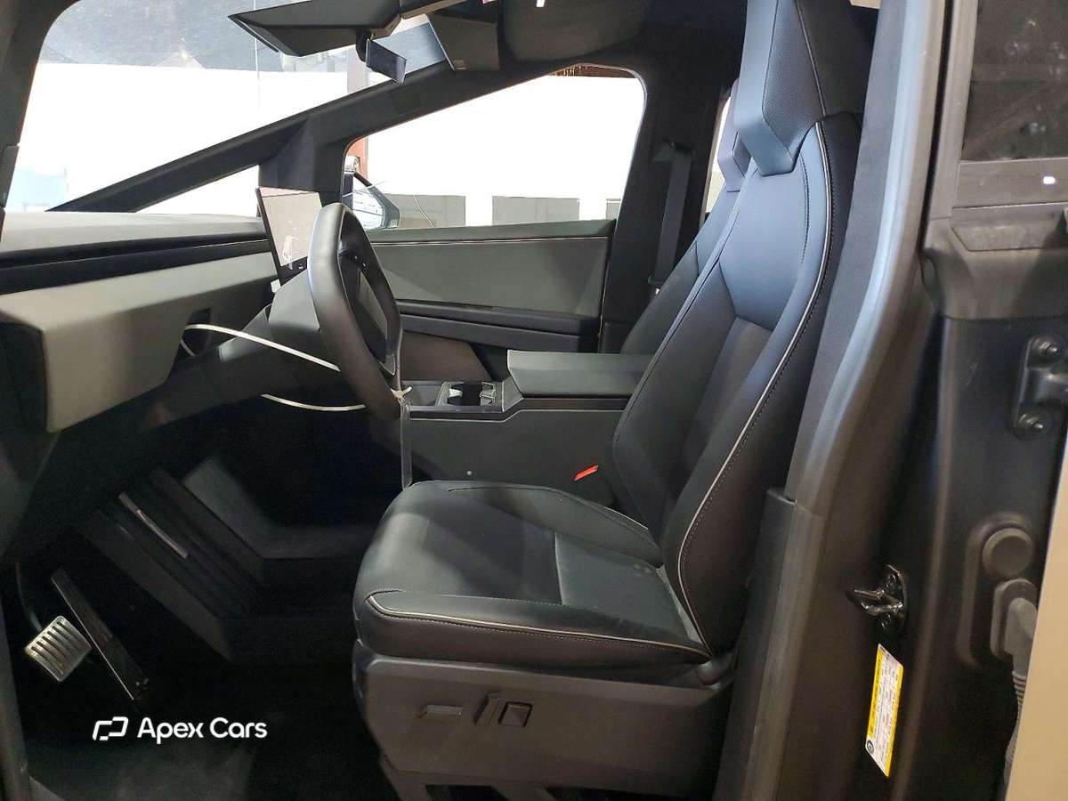 Tesla Cybertruck 2024