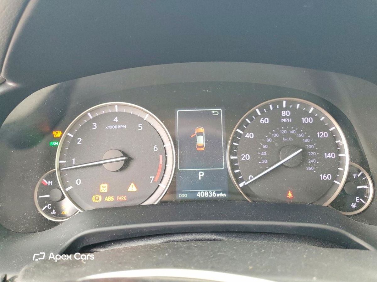 Lexus RX 2021