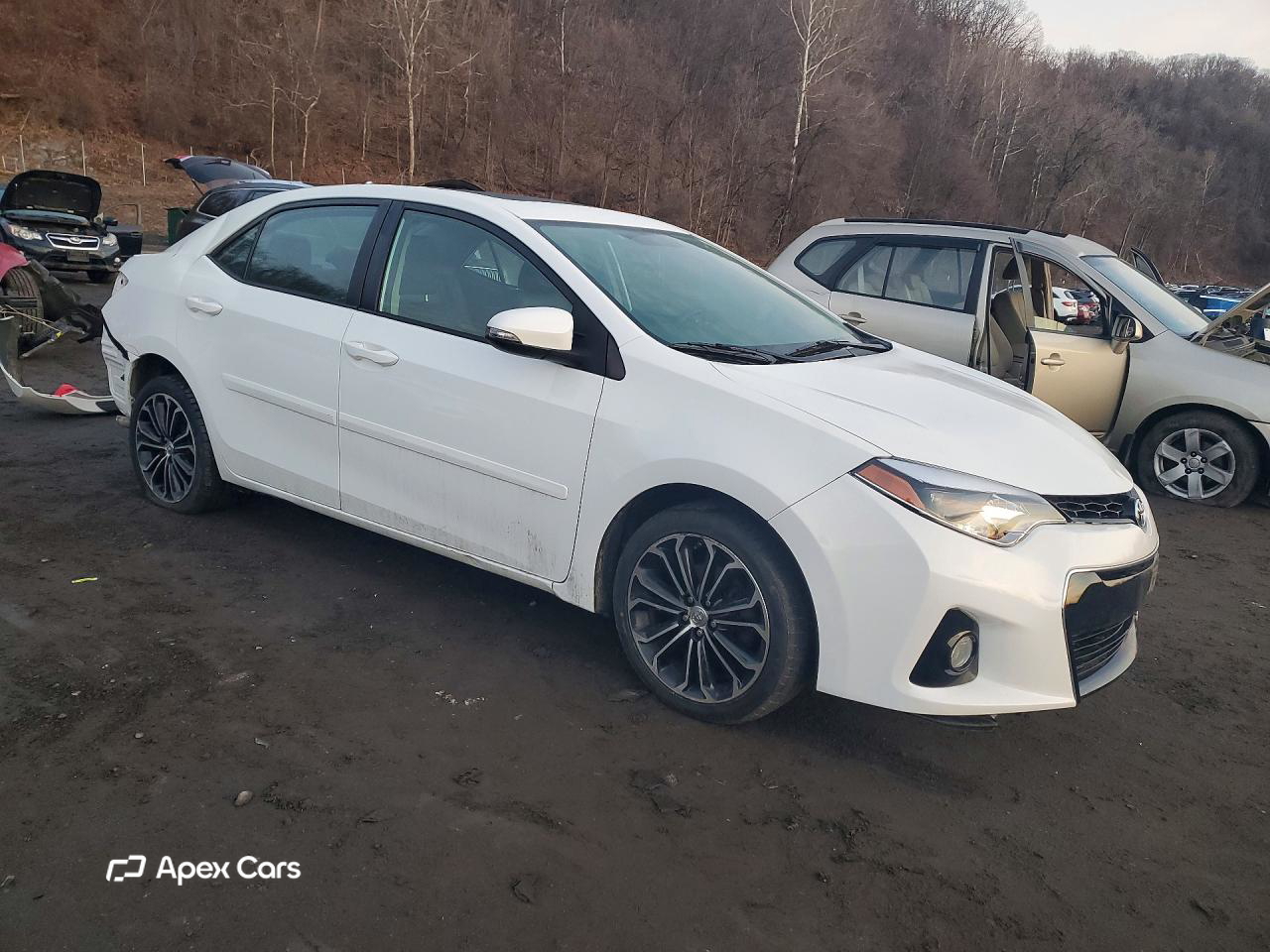 Toyota Corolla 2015