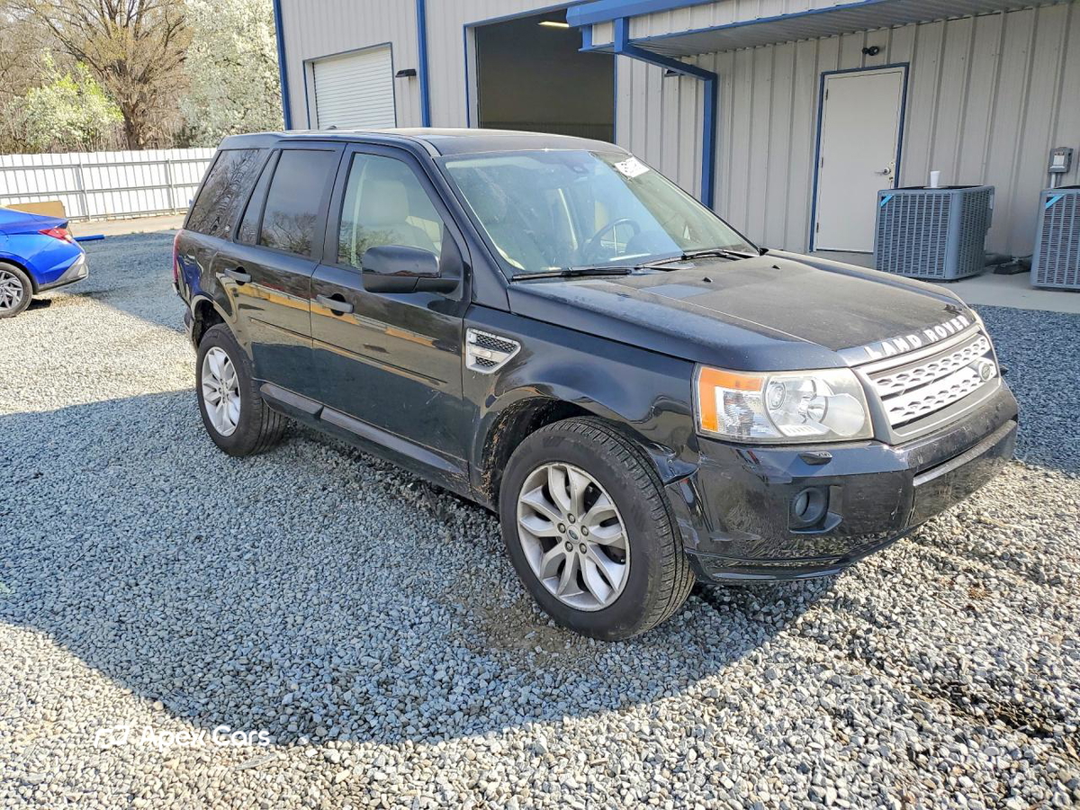 Land Rover LR2 2012
