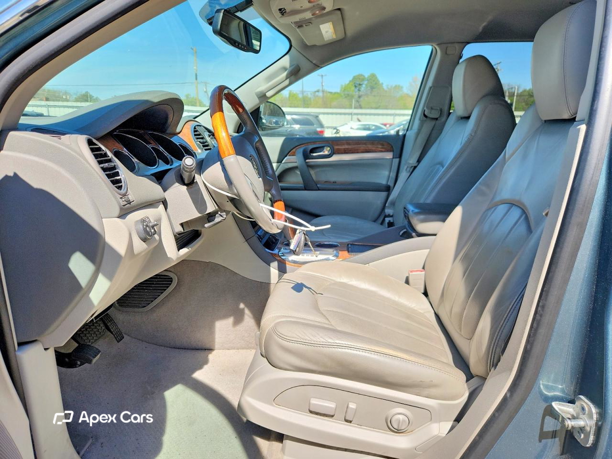 Buick Enclave 2010