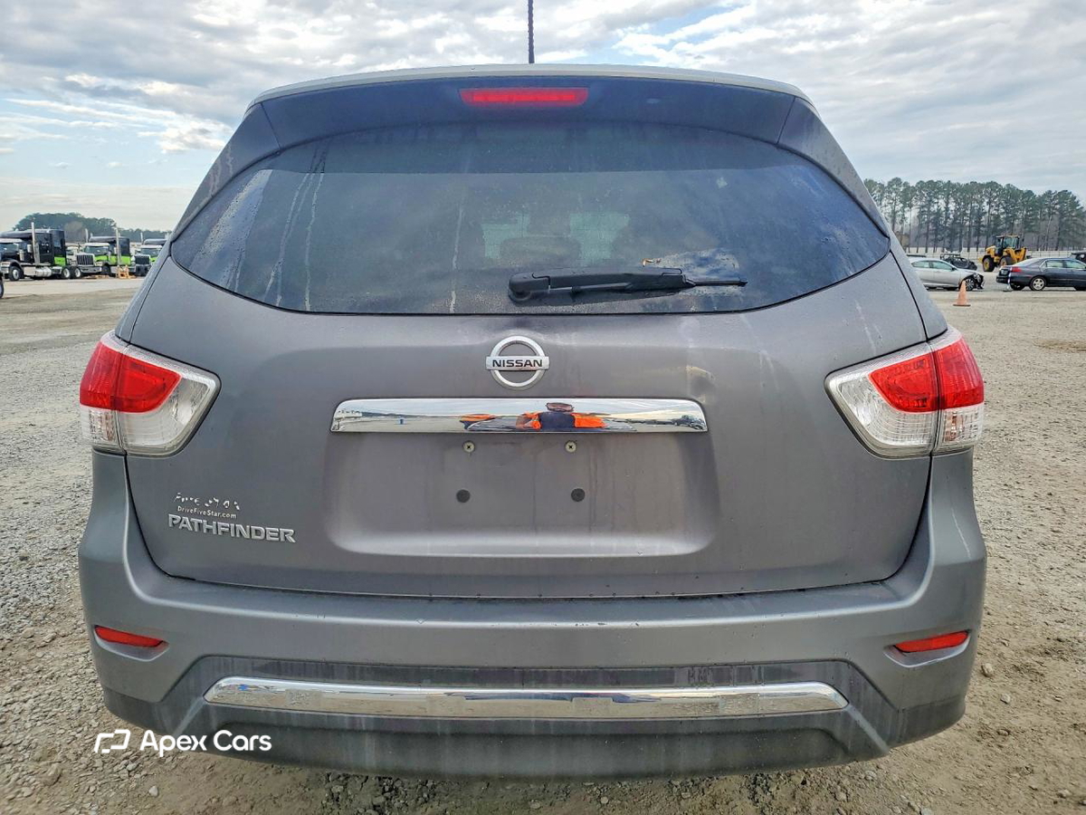 Nissan Pathfinder 2016