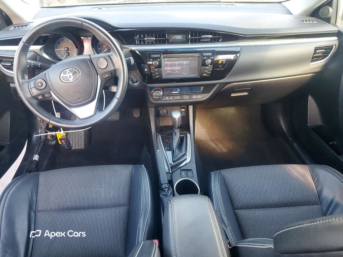 Toyota Corolla 2015