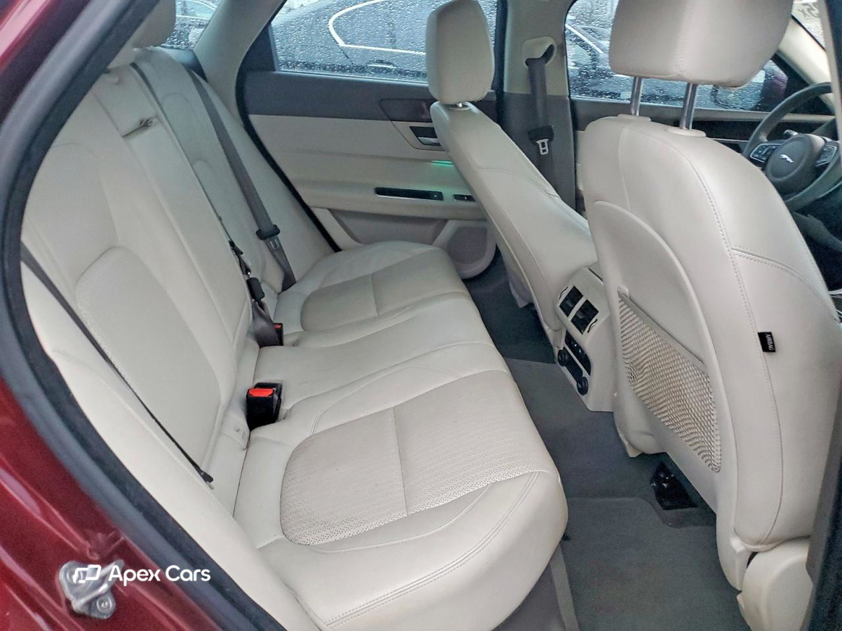 Jaguar XF 2017