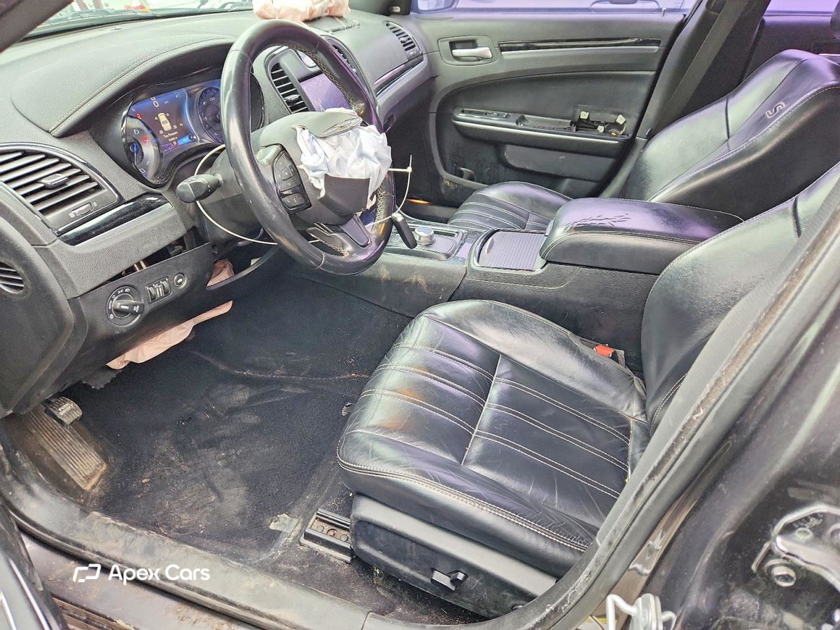 Chrysler 300 2019