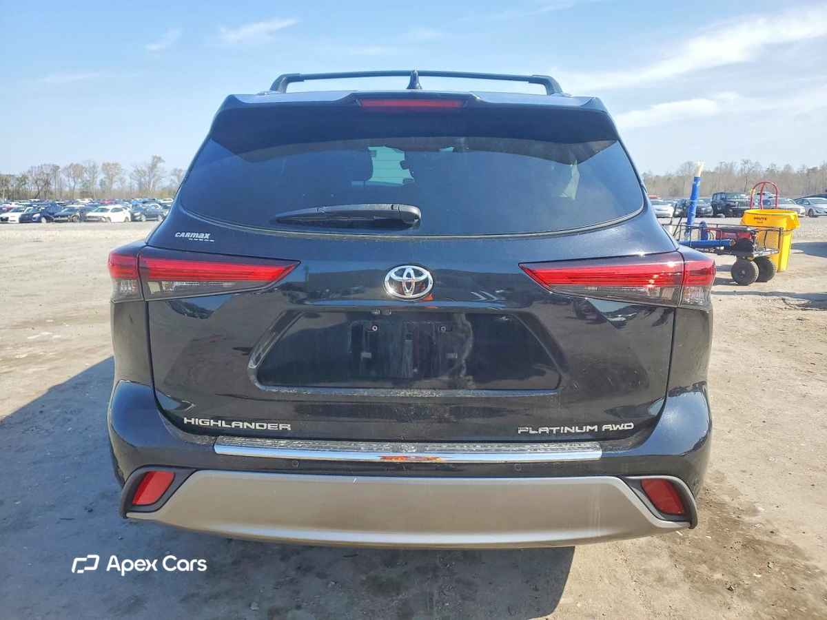 Toyota Highlander 2021