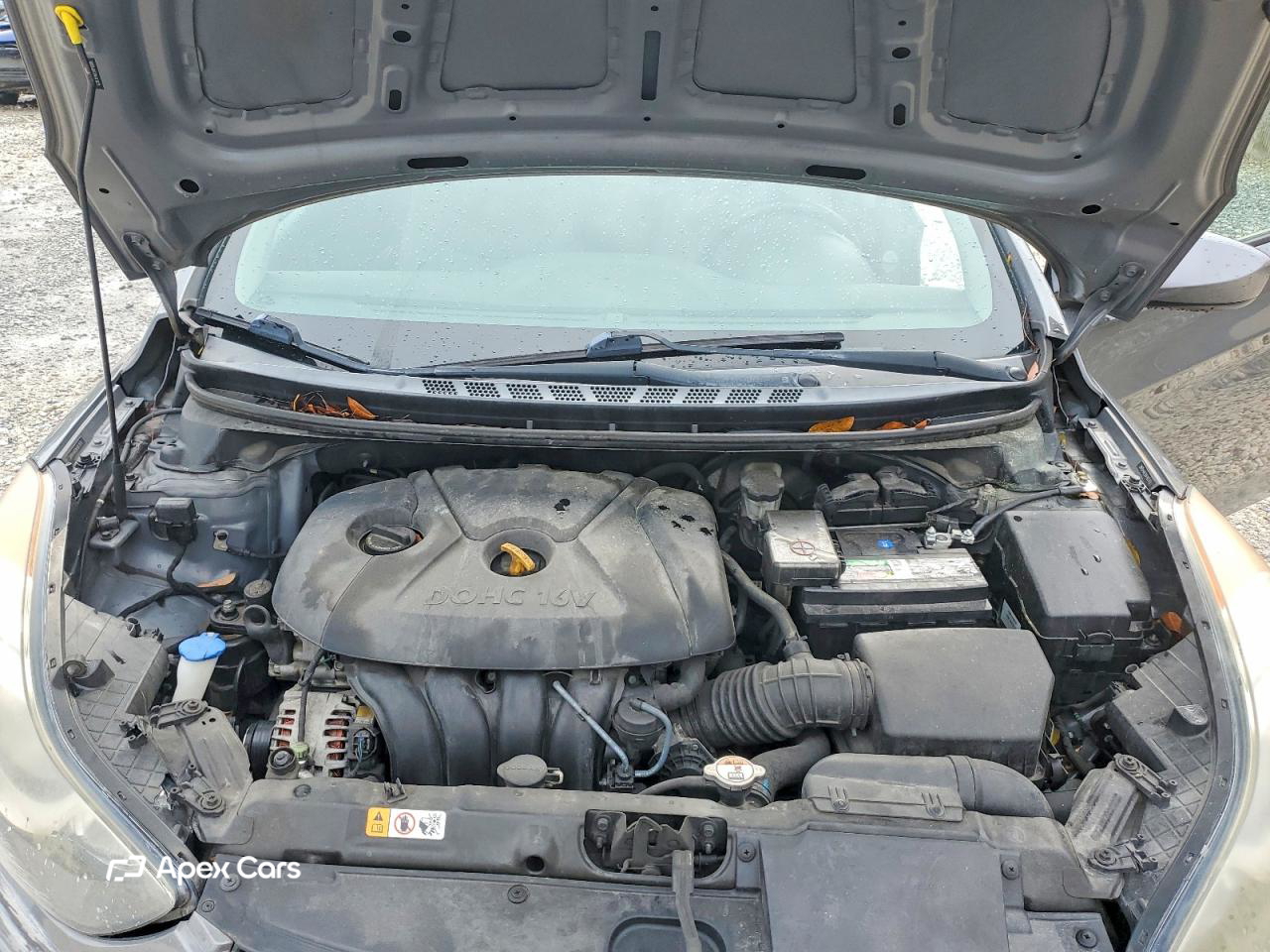 Hyundai Elantra 2013