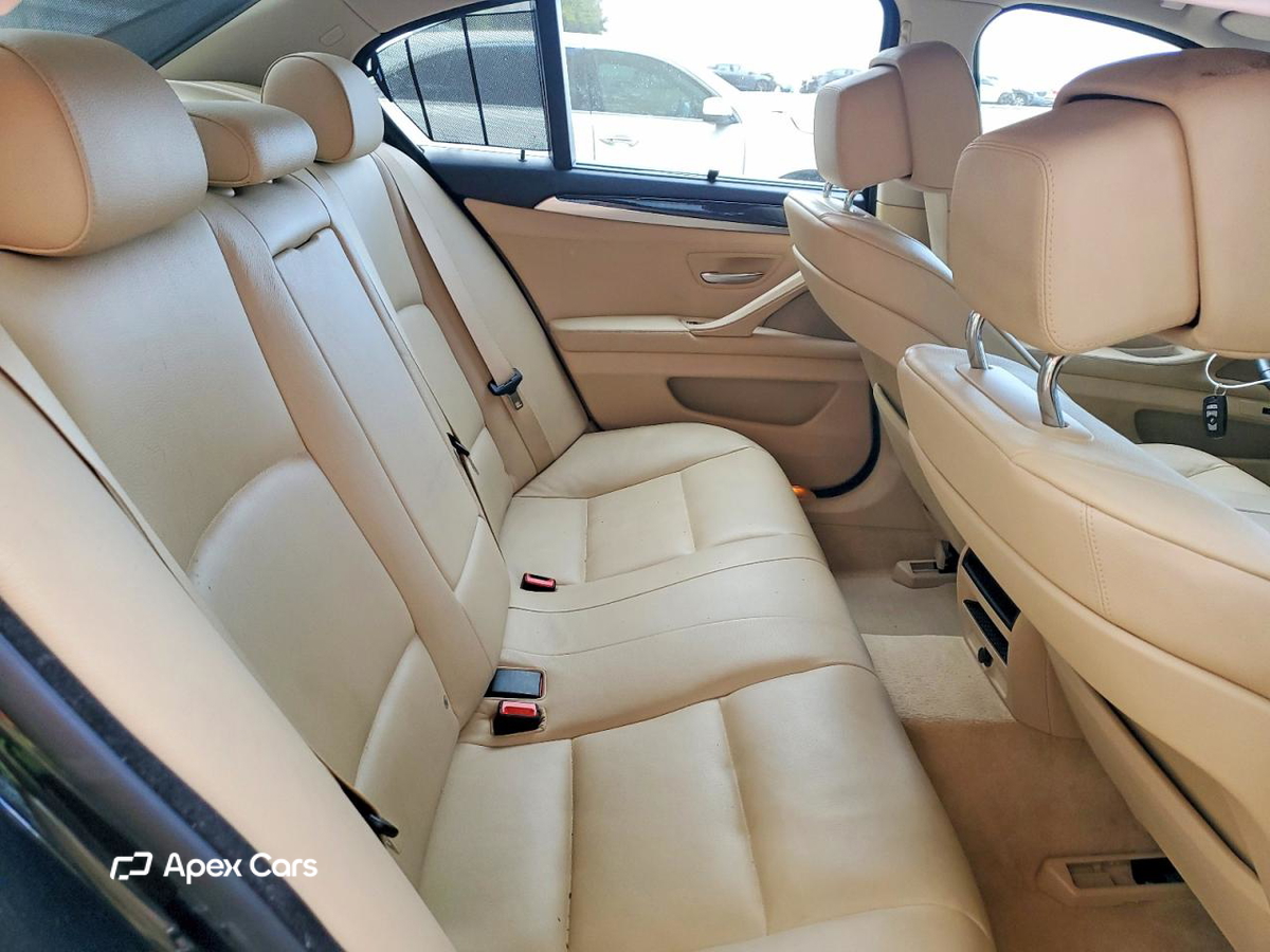 BMW Series 5 2011