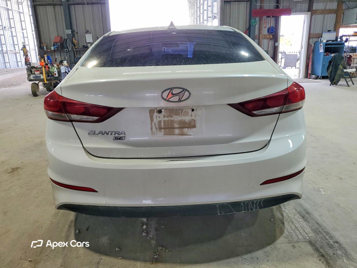 Hyundai Elantra 2017
