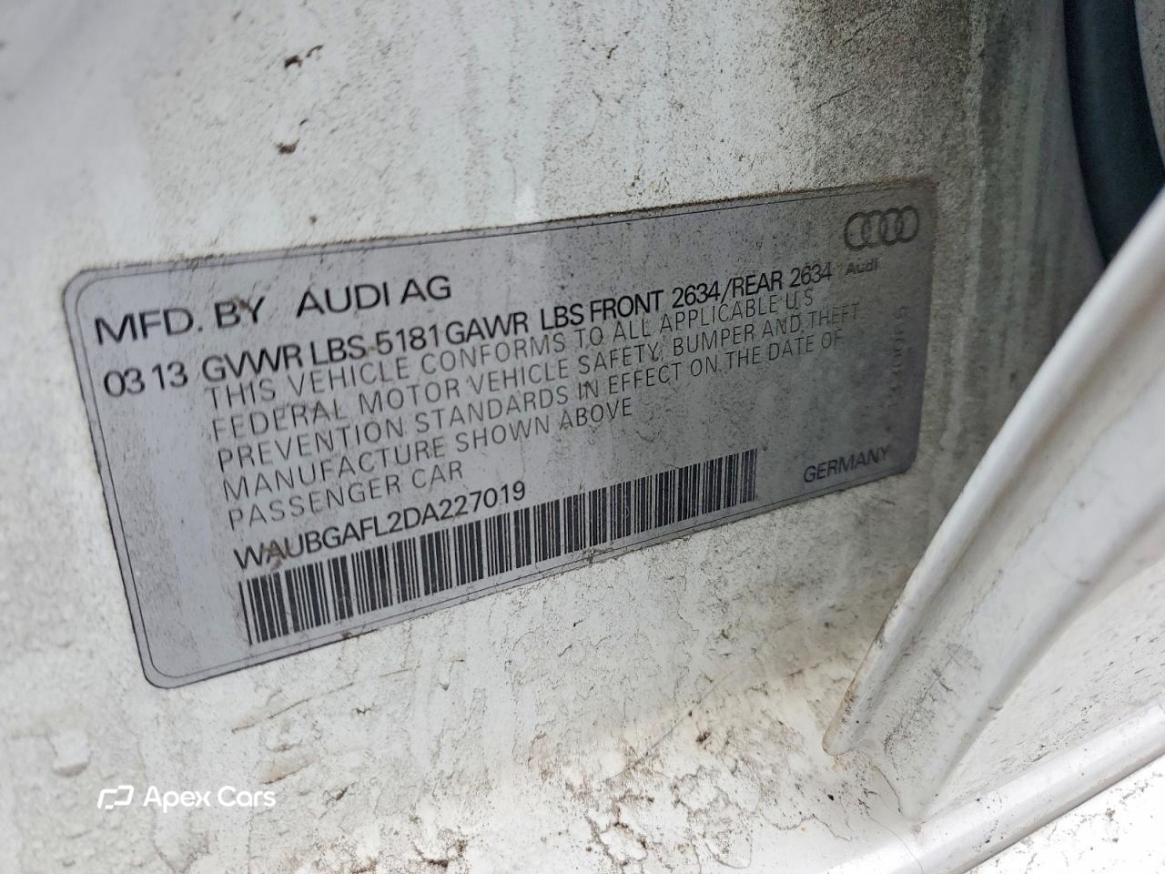 Audi RS4 2013