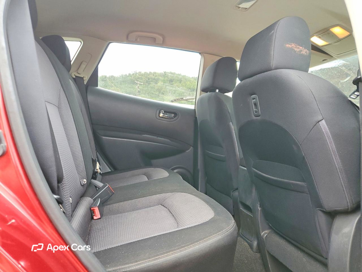 Nissan Rogue 2012