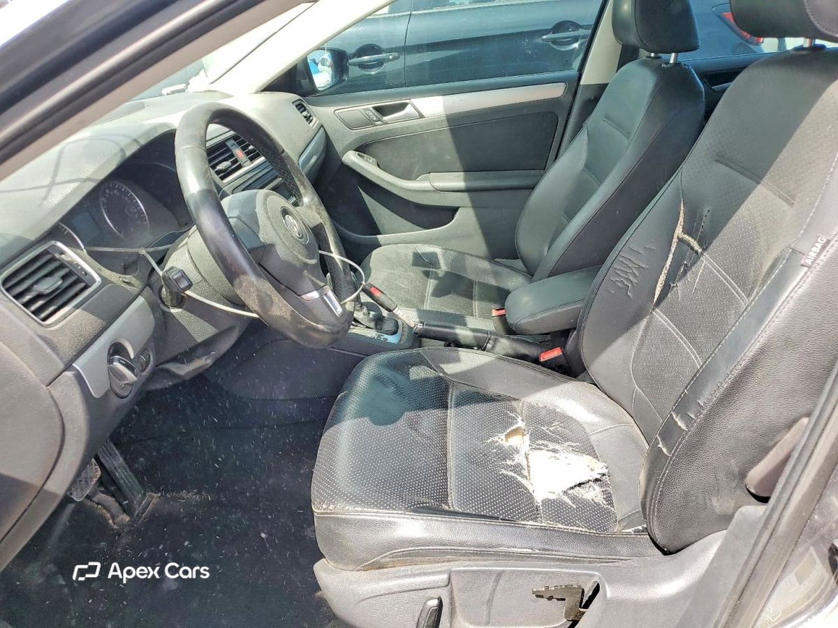 Volkswagen Jetta 2013