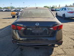 Nissan Altima 2020