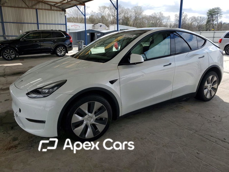 Tesla Model Y 2021 - Image 1 of 12
