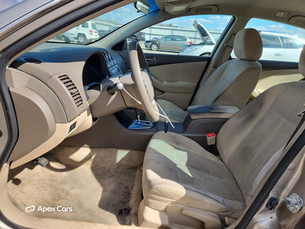 Nissan Altima 2012