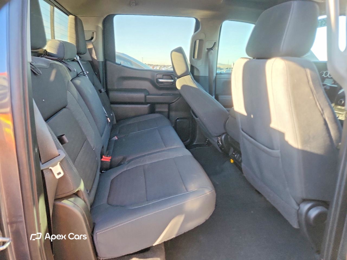 Chevrolet Silverado 2021